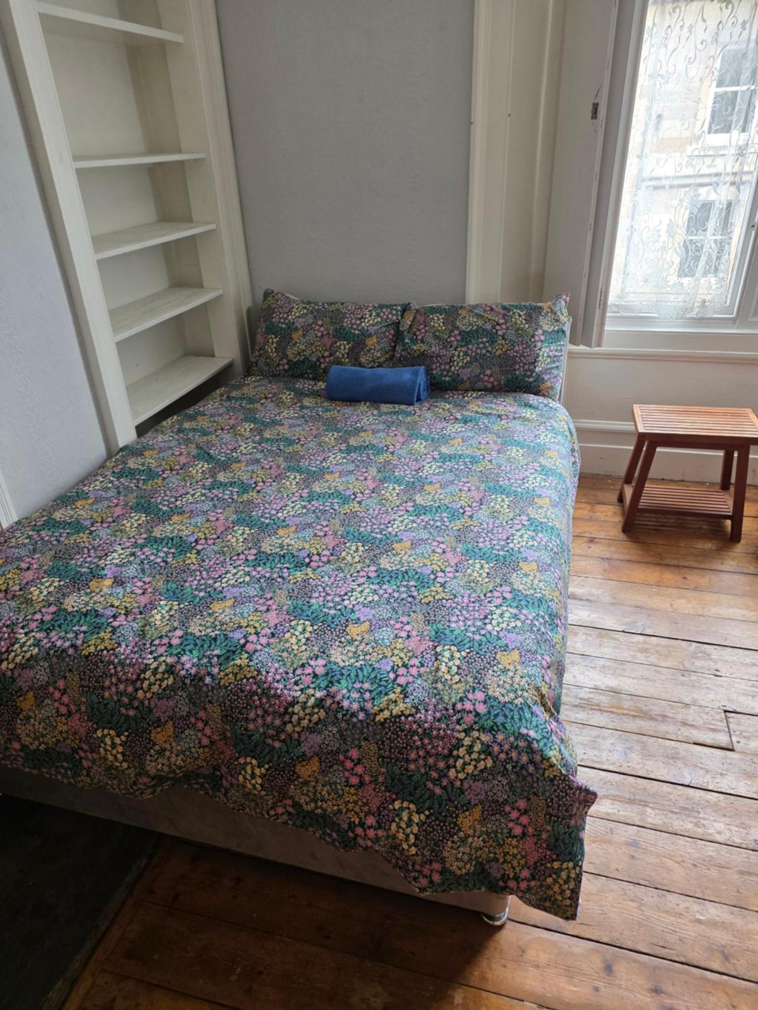 City Centre Flat - Sleep Upto 4 — Photos 3